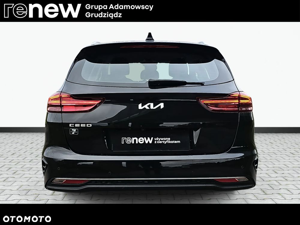 Kia Ceed 1.5 T-GDI M - 10