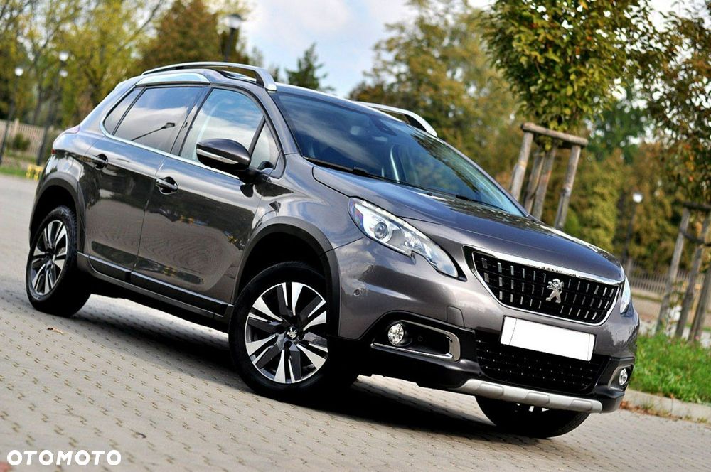 Peugeot 2008 1.2 Pure Tech GPF Allure S&S - 3