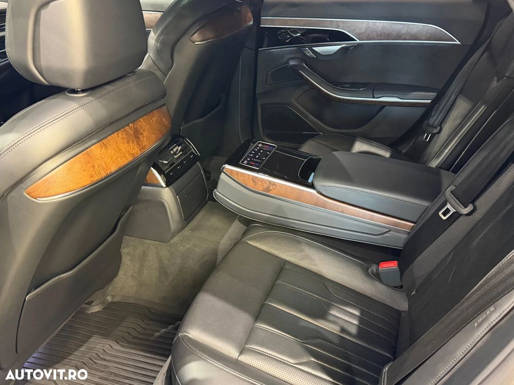 Audi A8 60 TFSI e quattro tiptronic - 14