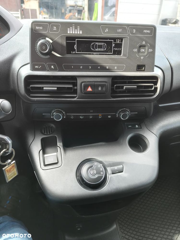 Peugeot Partner - 10