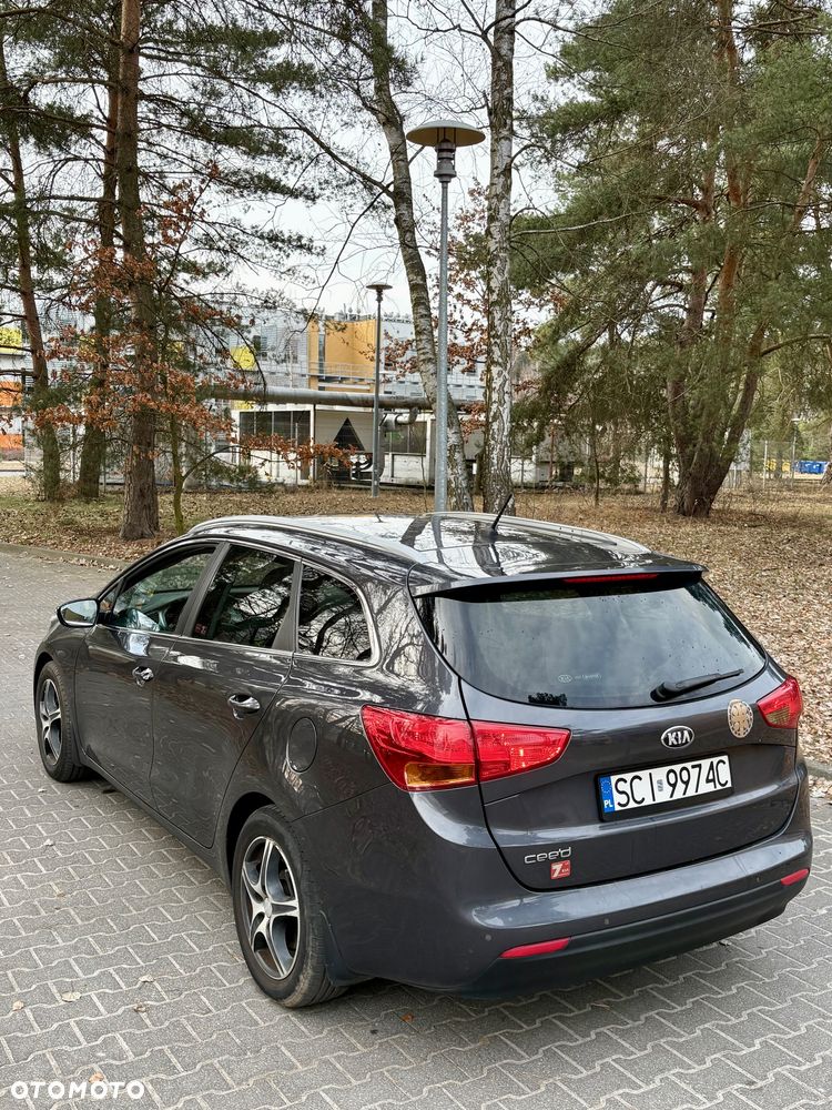 Kia Ceed 1.6 GDI Business Line - 3
