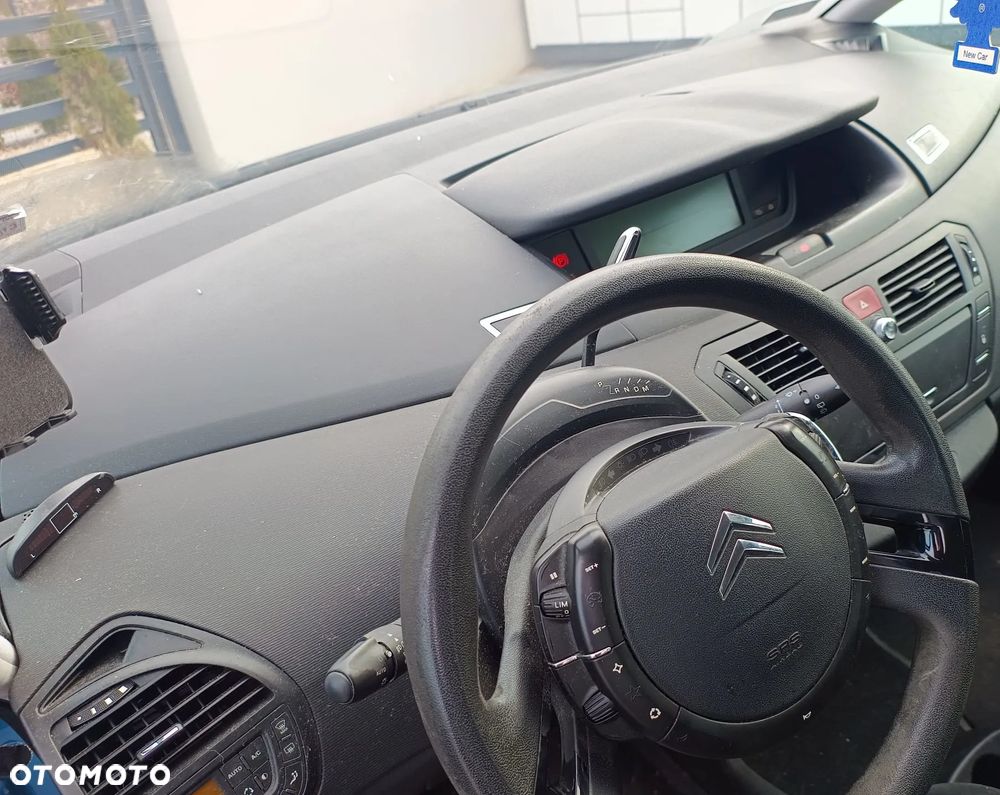 Citroën C4 Picasso 2.0 16V Exclusive - 8