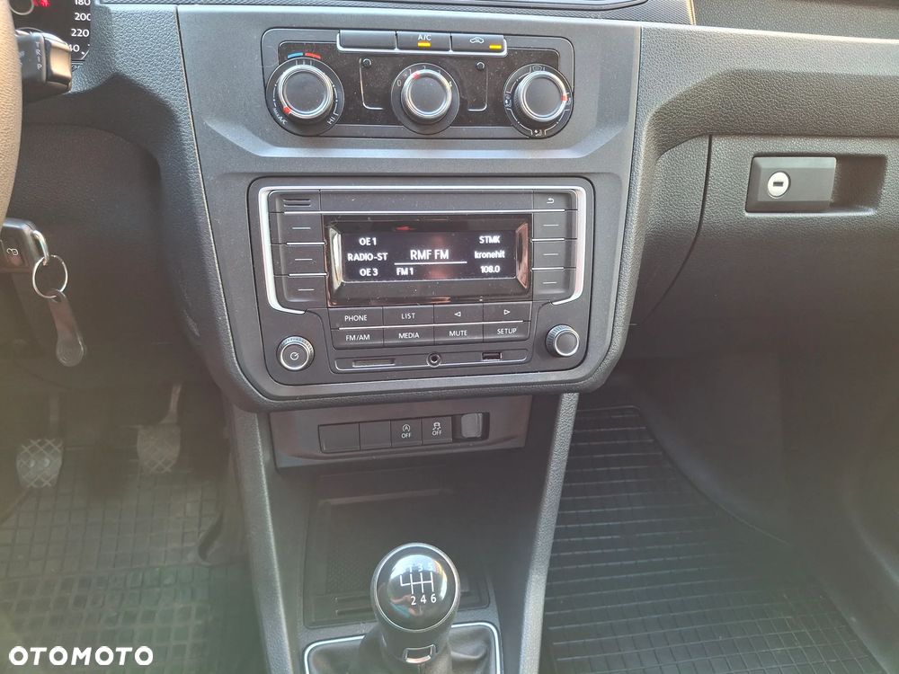 Volkswagen Caddy - 14