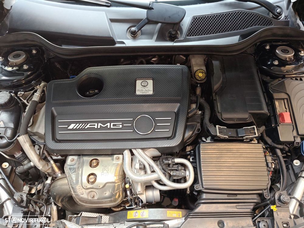 Mercedes-Benz A 45 AMG 4-Matic - 23