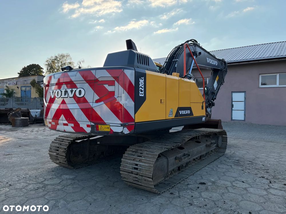 Volvo EC220EL - 5