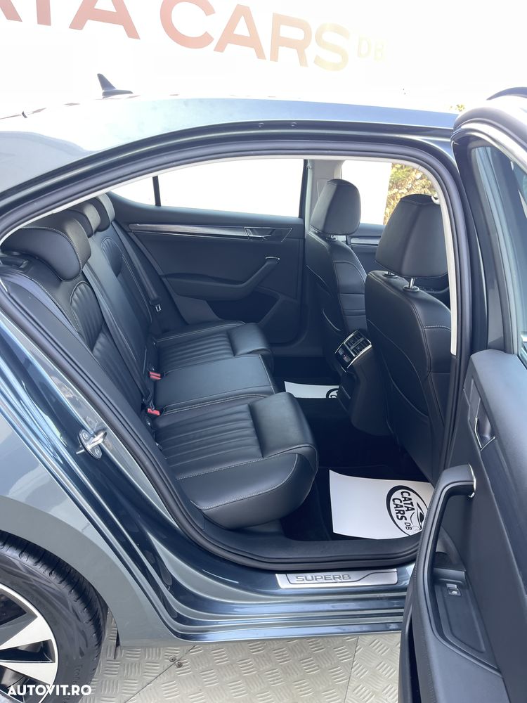 Skoda Superb 2.0 TDI DSG Selection - 21