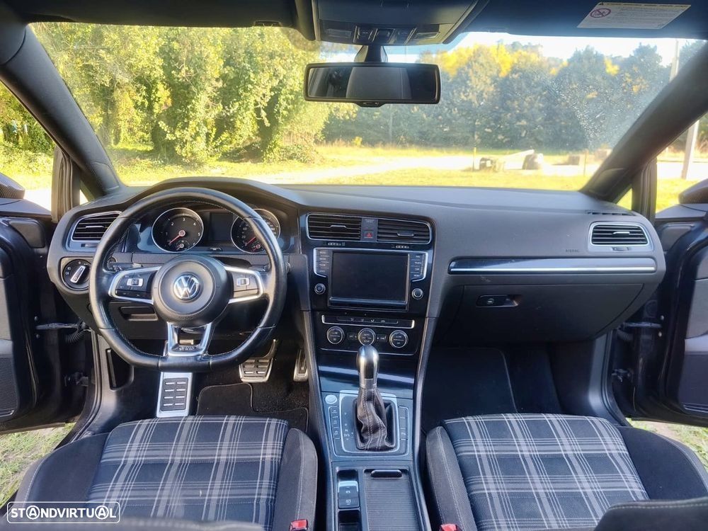VW Golf 2.0 TDI GTD DSG - 9