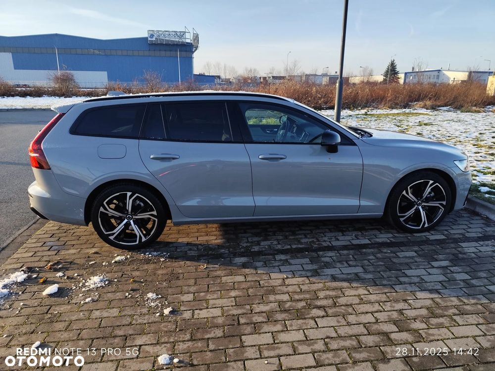 Volvo V60 B4 B Plus Dark - 6