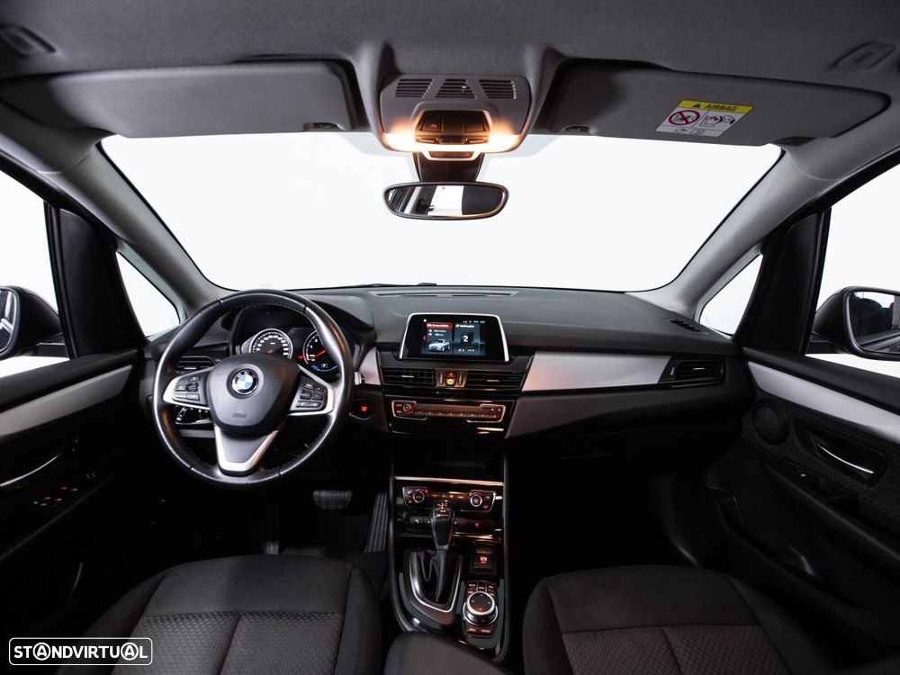 BMW 225xe Active Tourer Advantage - 8
