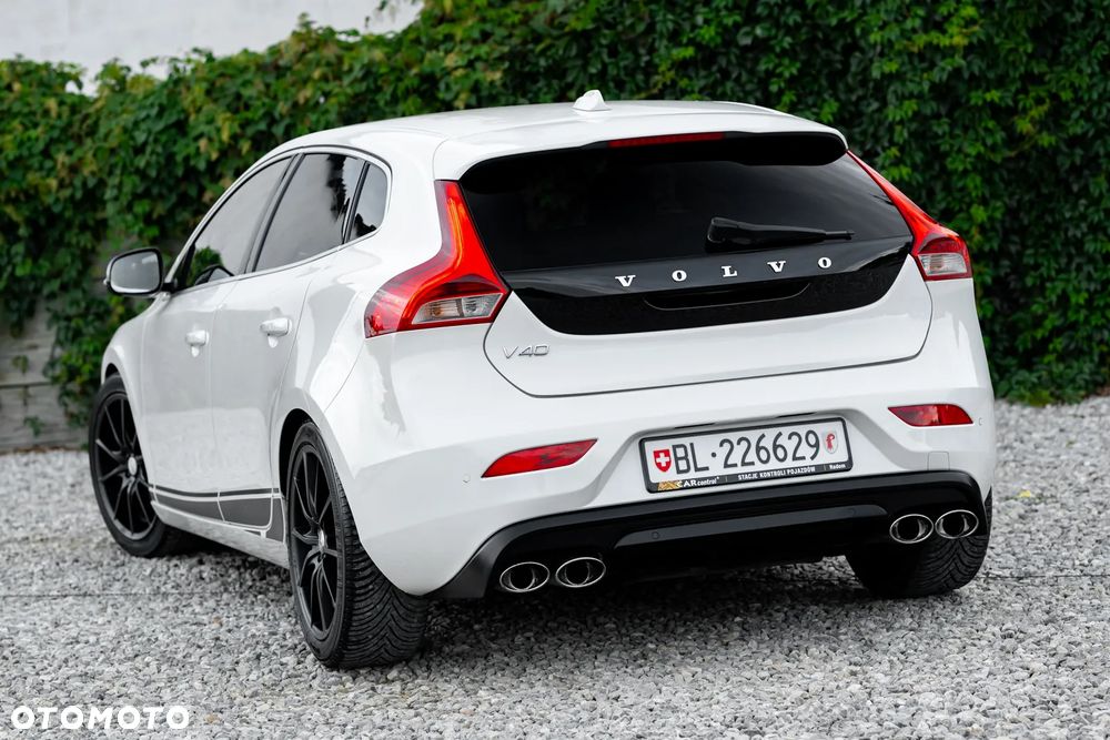 Volvo V40 - 9