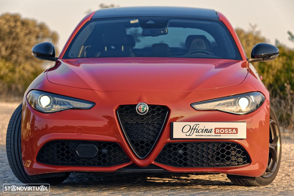 Alfa Romeo Giulia 2.0 T Estrema Q4 AT8 - 4