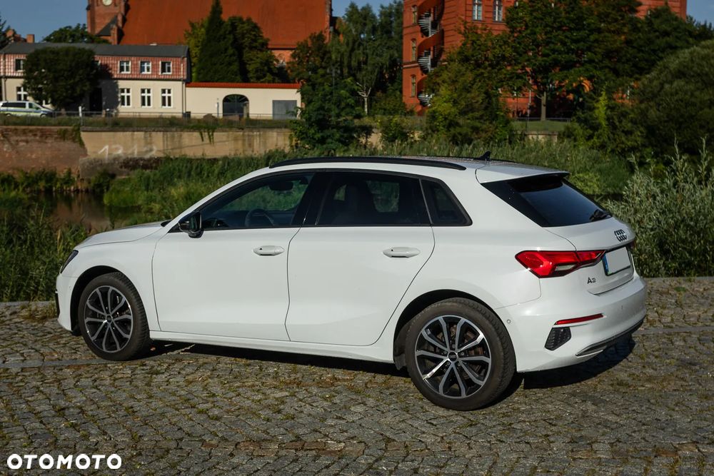 Audi A3 Sportback 35 TDI S line - 9