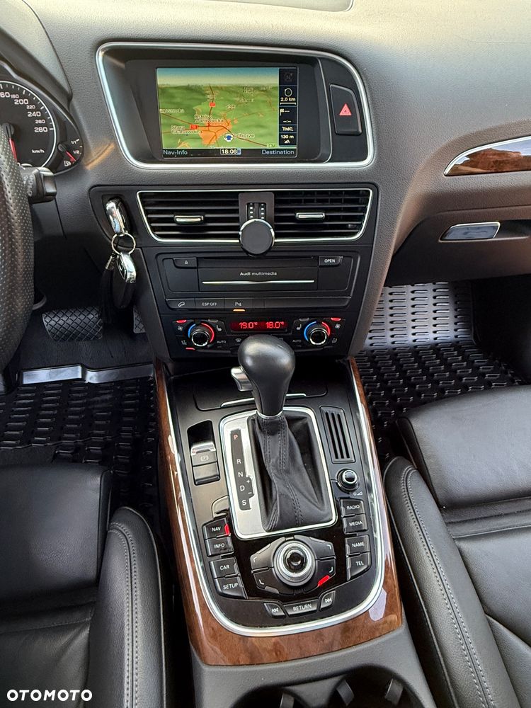 Audi Q5 3.0 TDI Quattro S tronic - 32