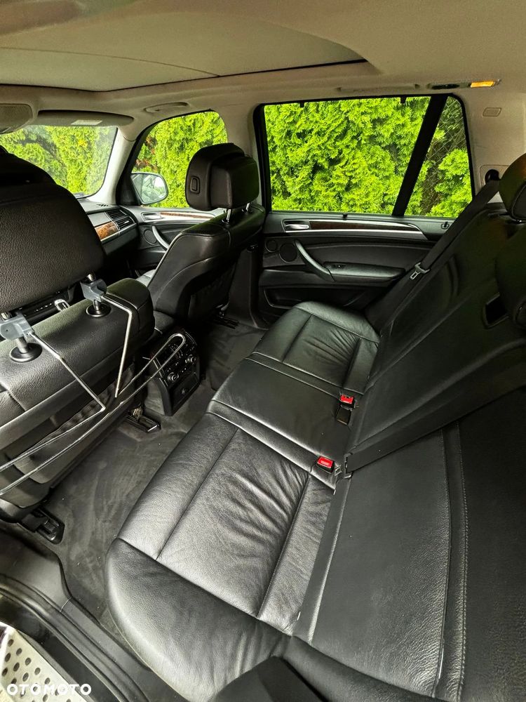 BMW X5 3.0si - 2