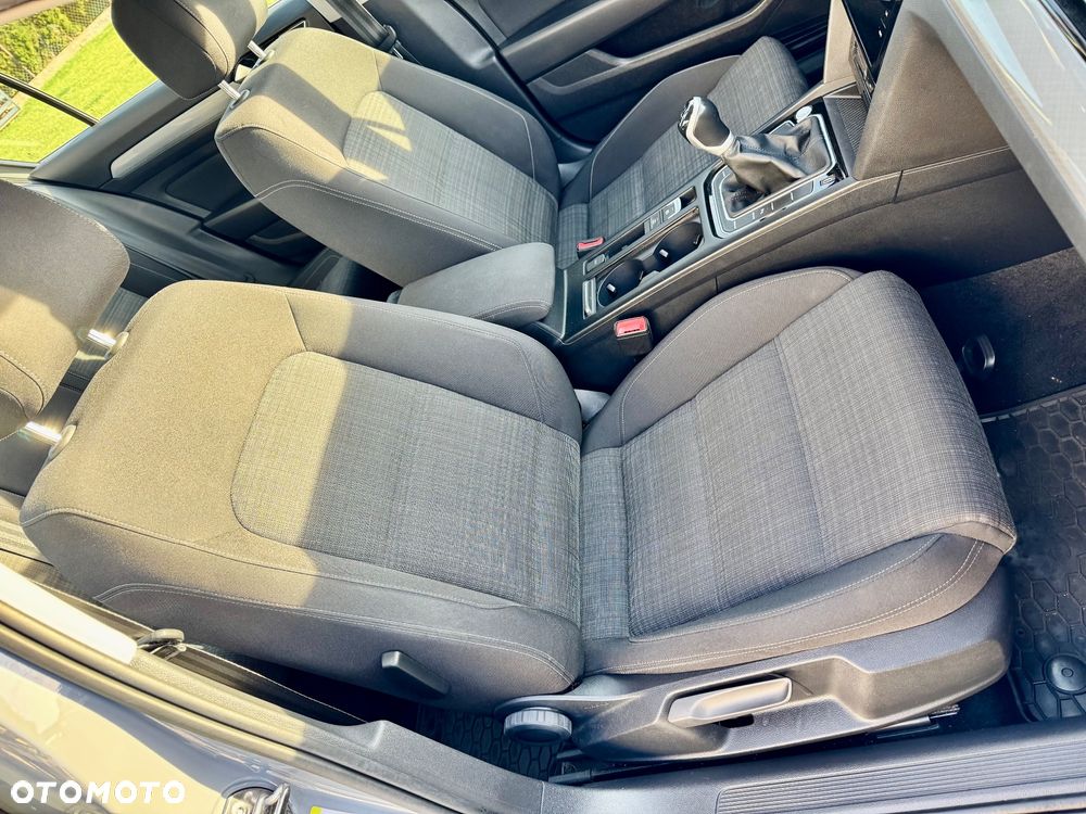 Volkswagen Passat 2.0 TDI EVO Elegance - 13