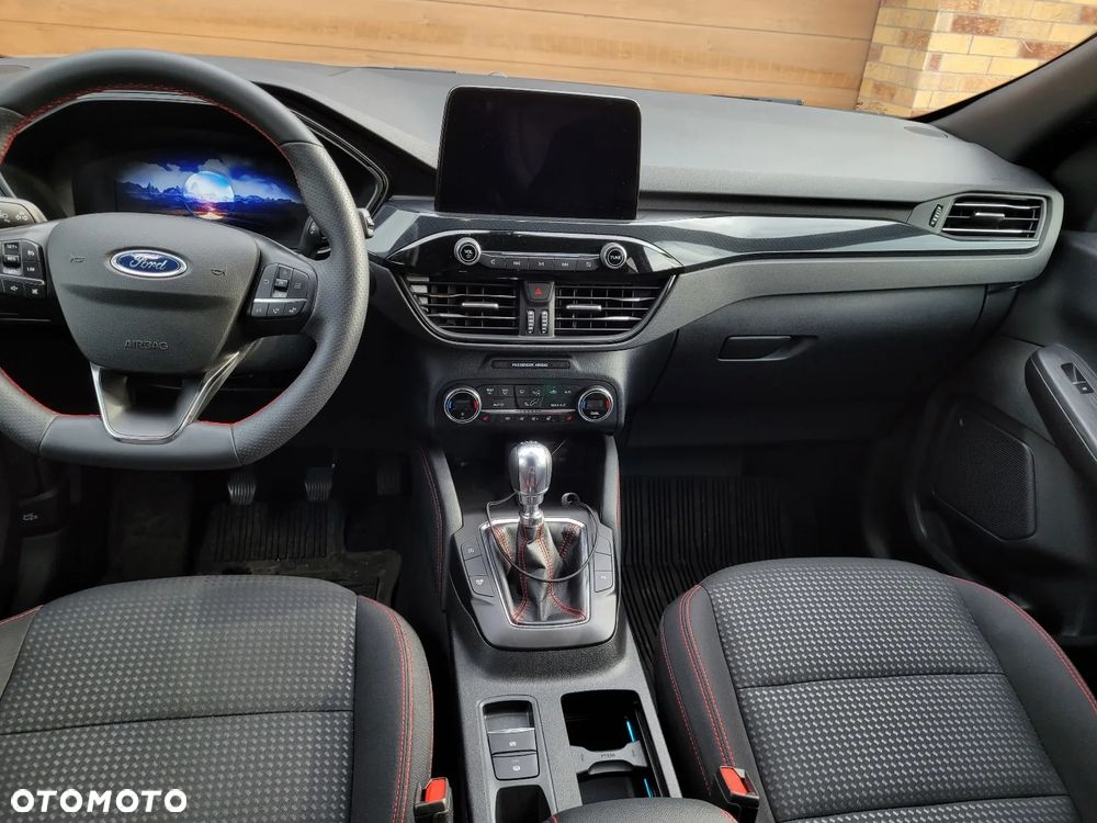 Ford Kuga 1.5 EcoBoost FWD ST-Line - 10
