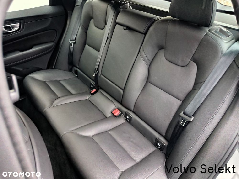 Volvo XC 60 - 12
