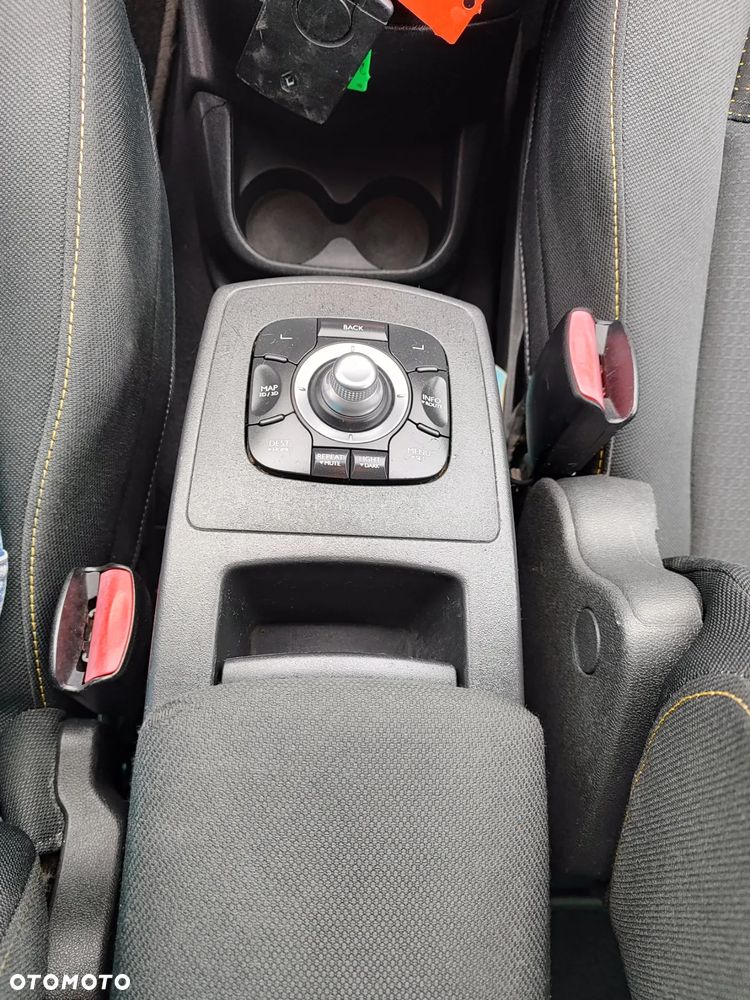 Renault Scenic TCe 130 Dynamique - 26