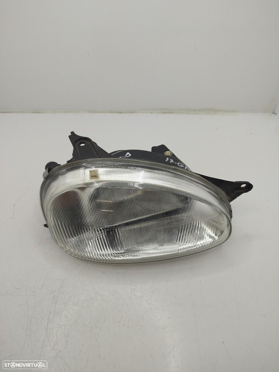 Farol/ Otica Dianteiro Dto Opel Corsa B (S93) - 1