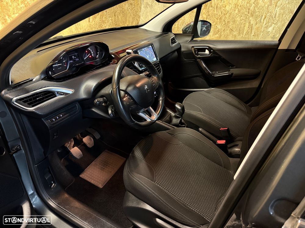 Peugeot 208 PureTech 110 Stop & Start Allure - 7