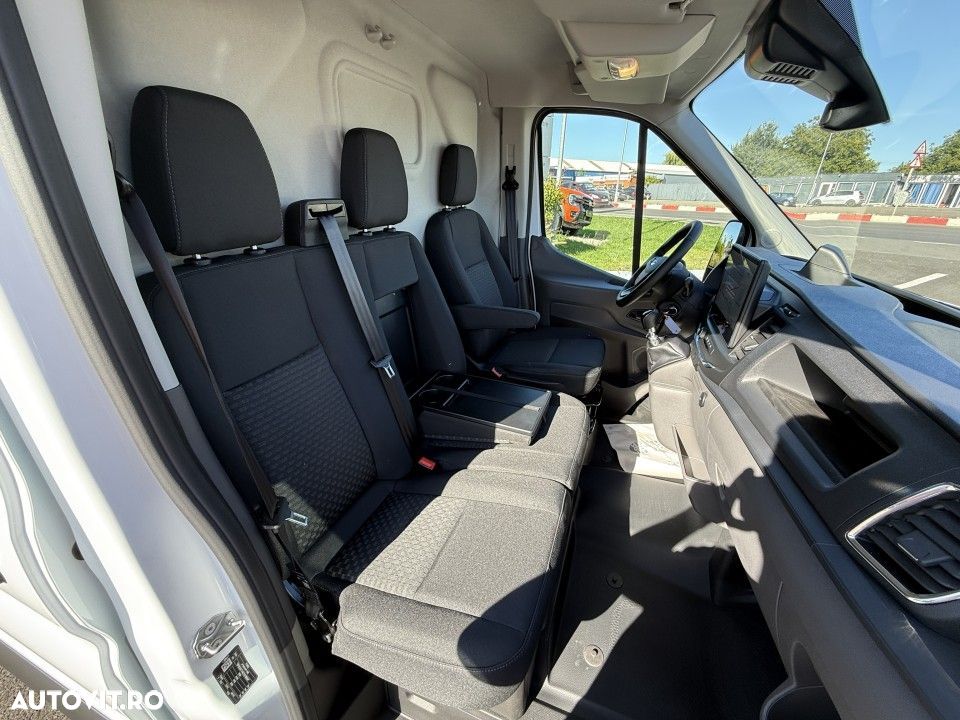 Ford Transit - 13