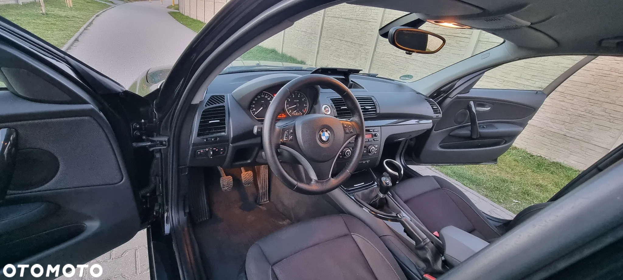 BMW Seria 1 116i - 15
