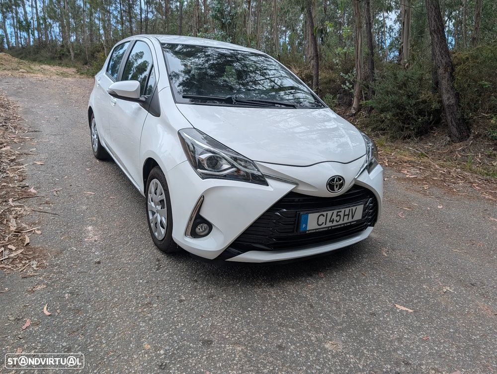 Toyota Yaris 1.0 VVT-i Comfort Plus - 2