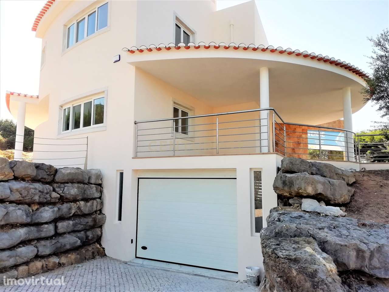 Moradia unifamiliar do tipo T4 com Piscina - Grande imagem: 2/19