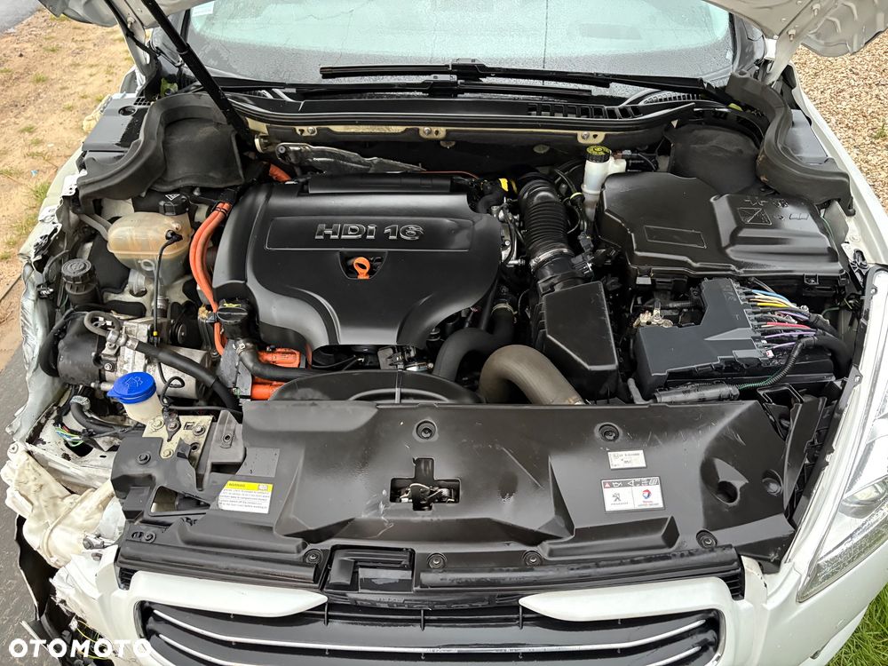 Peugeot 508 RXH 2.0 HDi HYbrid4 - 30