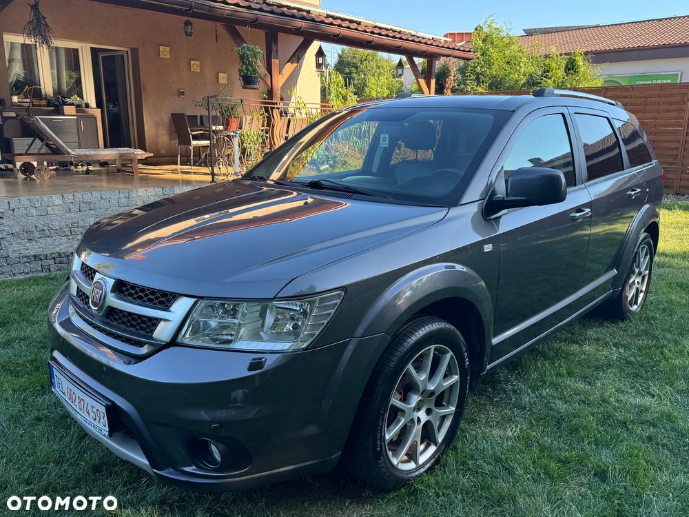 Fiat Freemont 2.0 Multijet Lounge AWD - 4