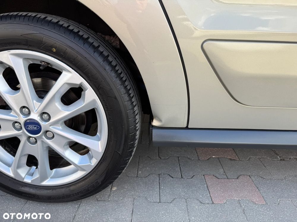 Ford Tourneo Connect - 7