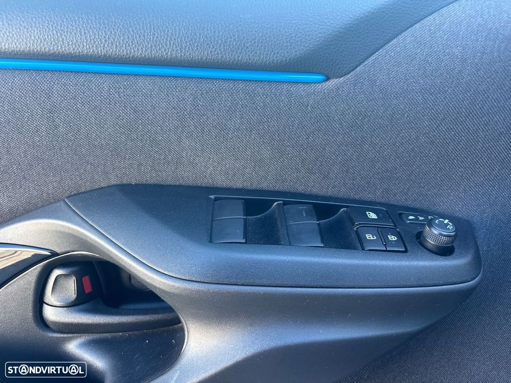 Toyota Yaris 1.5 HDF Premier Edition - 24