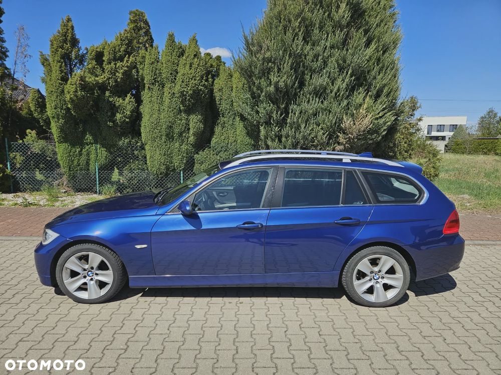 BMW Seria 3 320d - 10