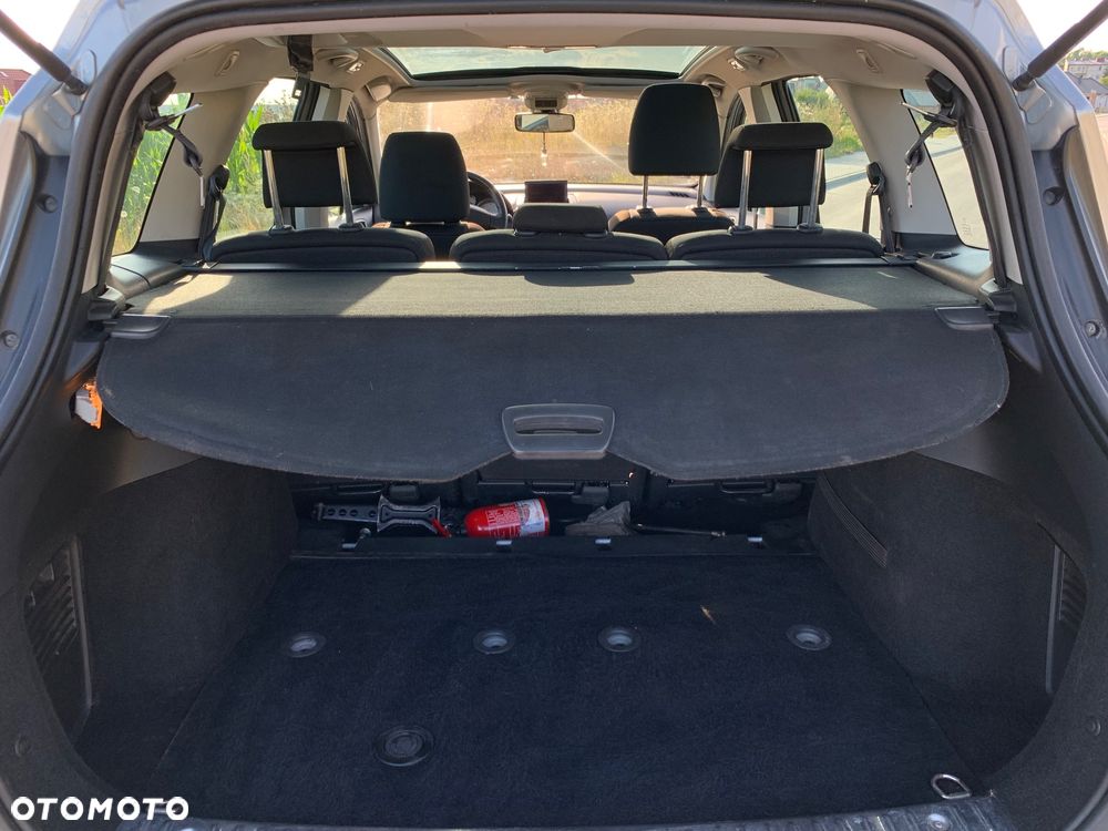 Peugeot 308 1.6 HDi Premium - 19