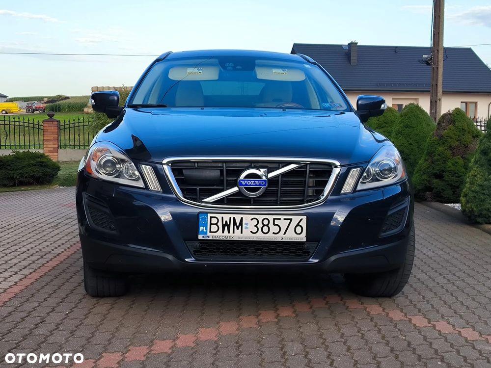 Volvo XC 60 - 2