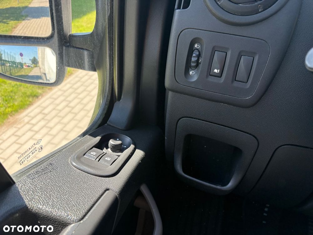 Opel Movano - 17