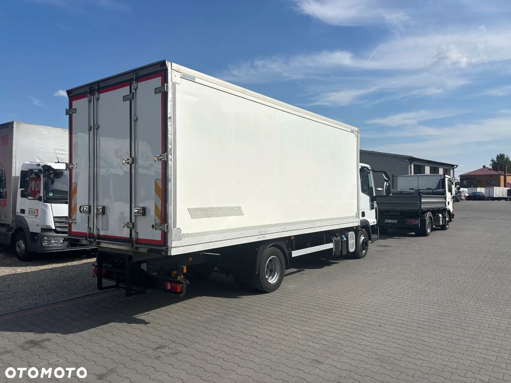 Iveco EUROCARGO 120E18 - 16