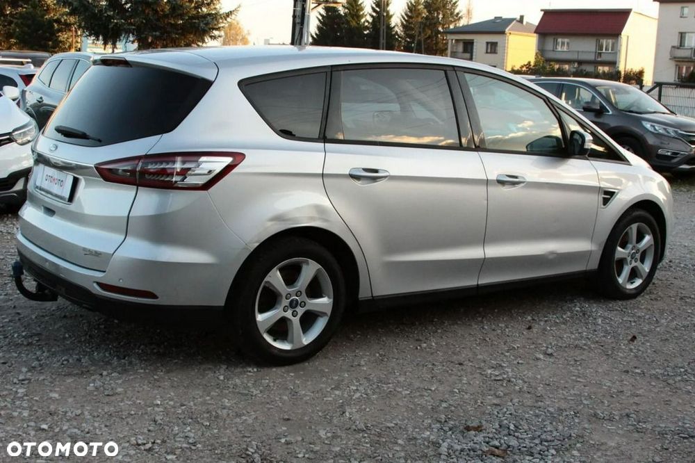 Ford S-Max 2.0 TDCi Trend - 12