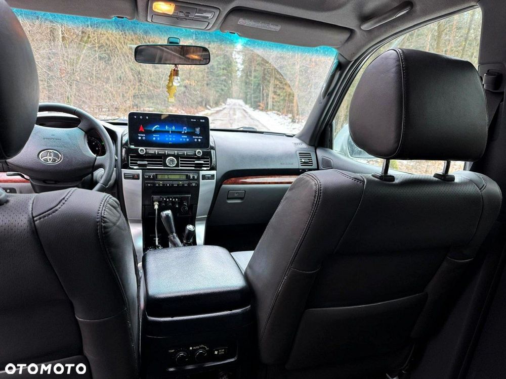 Toyota Land Cruiser LC 3.0 D-4D Prestige - 12