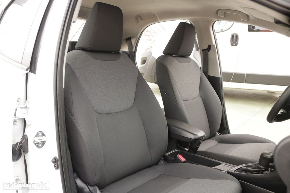Toyota Yaris 1.5 HDF Comfort - 19