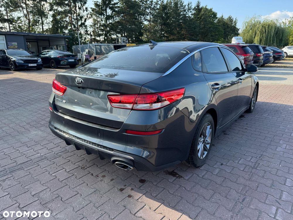 Kia Optima - 3