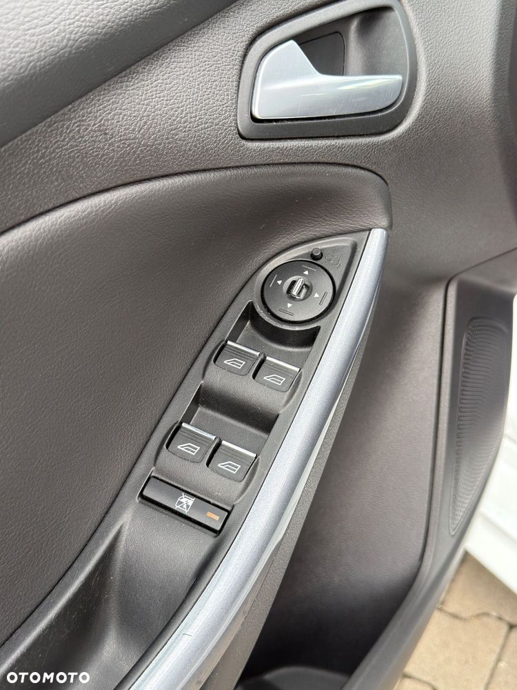 Ford Focus 1.0 EcoBoost ST-Line ASS - 17