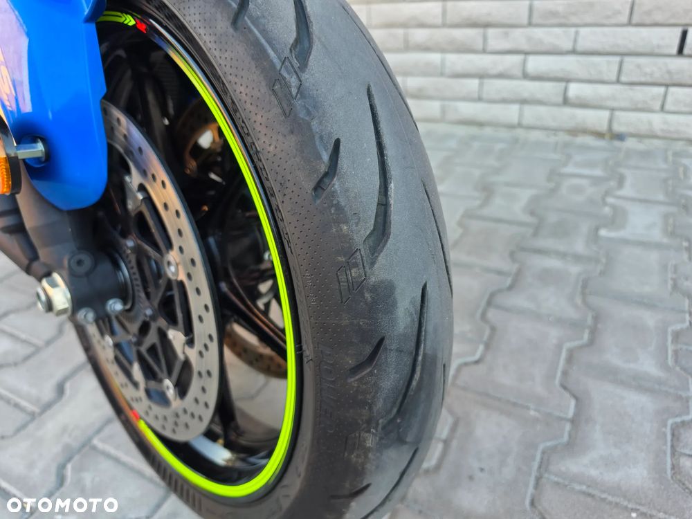 Suzuki GSX-R - 9