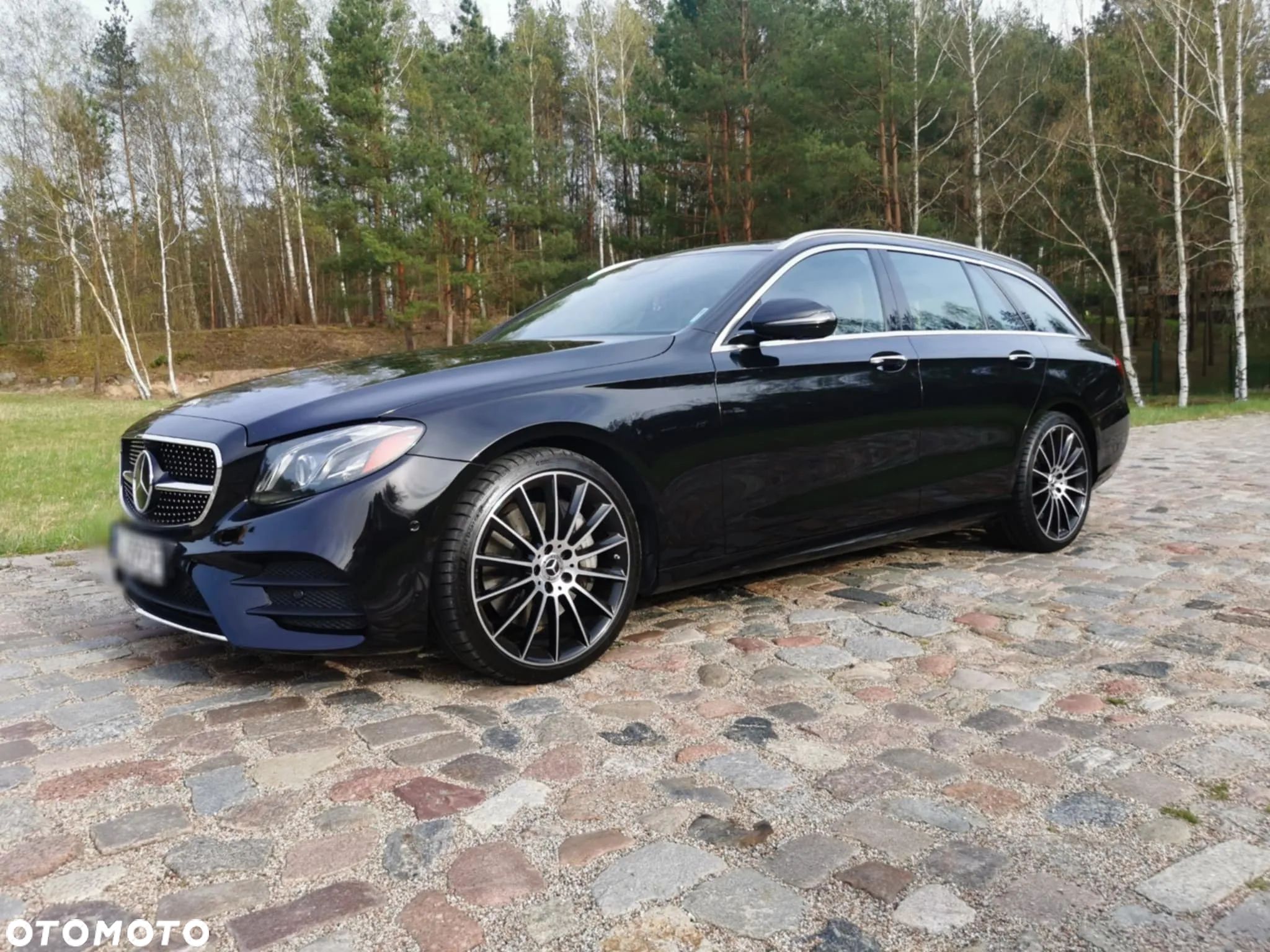 Mercedes-Benz Klasa E 400 4Matic T 9G-TRONIC AMG Line - 1
