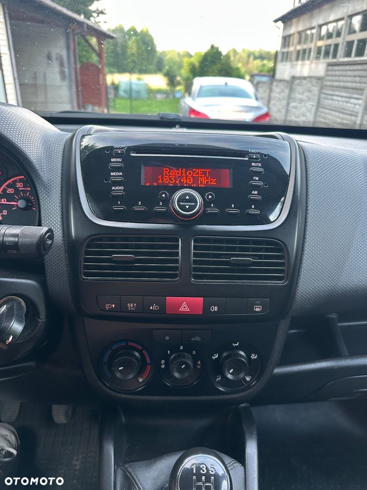 Fiat Doblo - 21