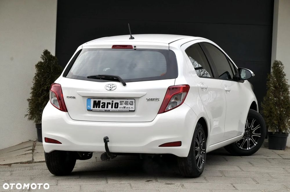 Toyota Yaris - 4