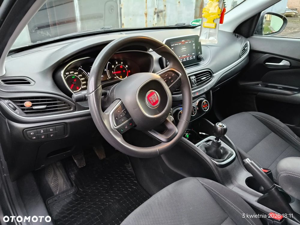 Fiat Tipo 1.4 T-Jet 16v Lounge - 10