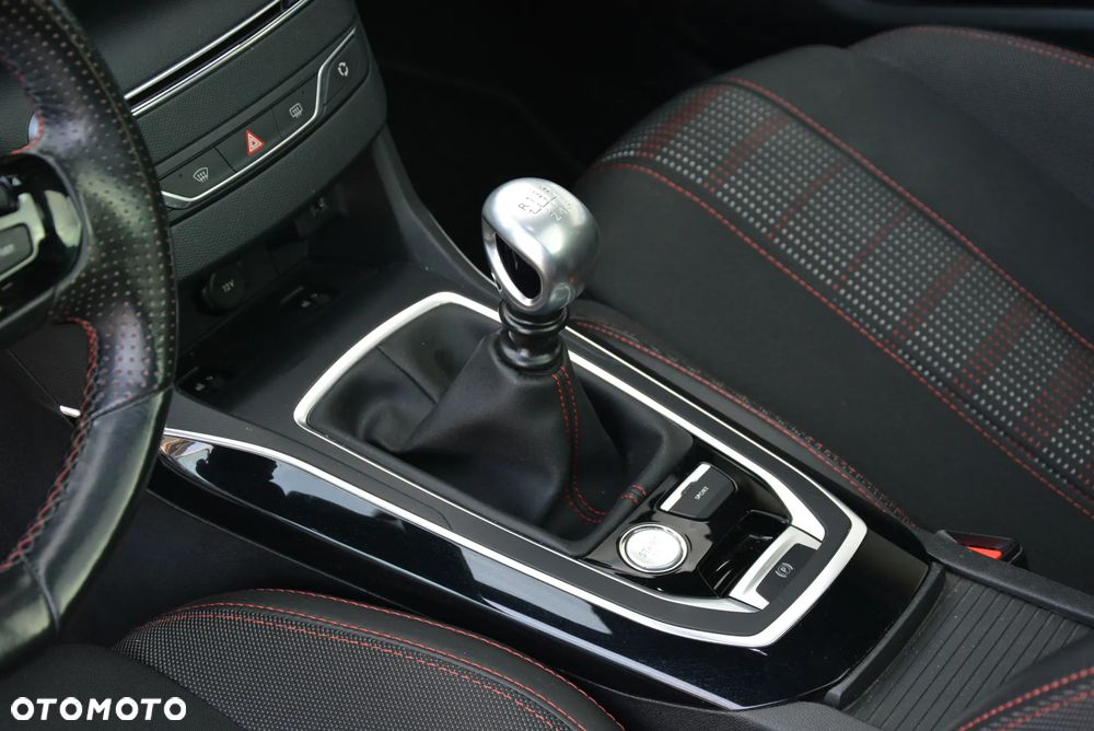 Peugeot 308 BlueHDi 150 Stop & Start GT-Line Edition - 36