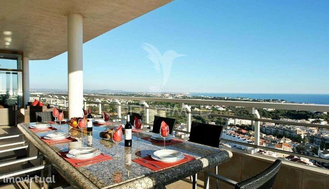 Penthouse T4 com piscina privada em Albufeira - Grande imagem: 2/39