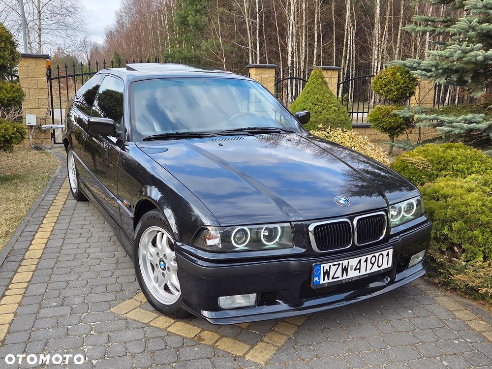 BMW Seria 3 323i - 6